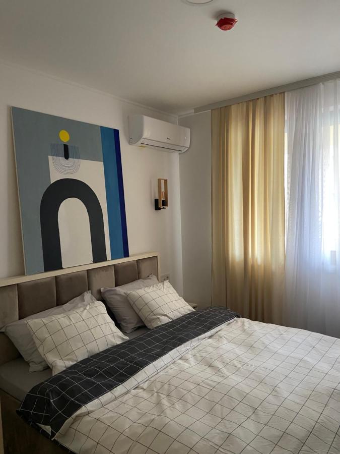 102 I 103 Apartment *